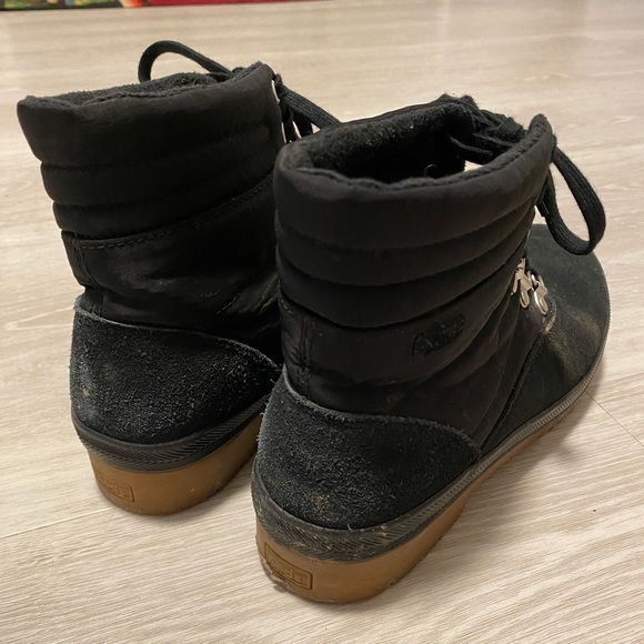 Camp boot: Water-resistant lace up winter boots - Picture 2 of 4